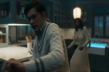 movie_title