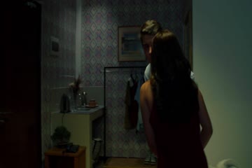 movie_title
