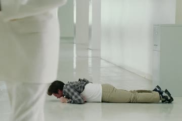 movie_title