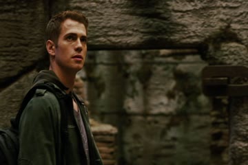 movie_title