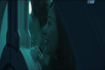 movie_title