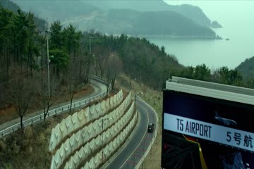 movie_title