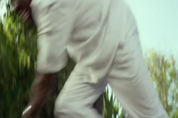 movie_title