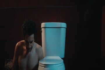 movie_title