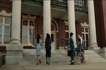 movie_title