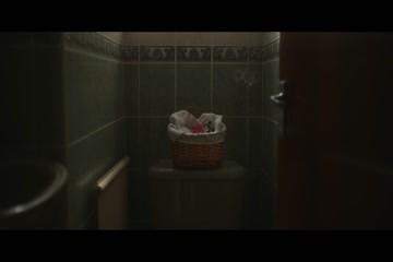 movie_title