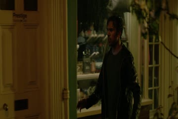 movie_title